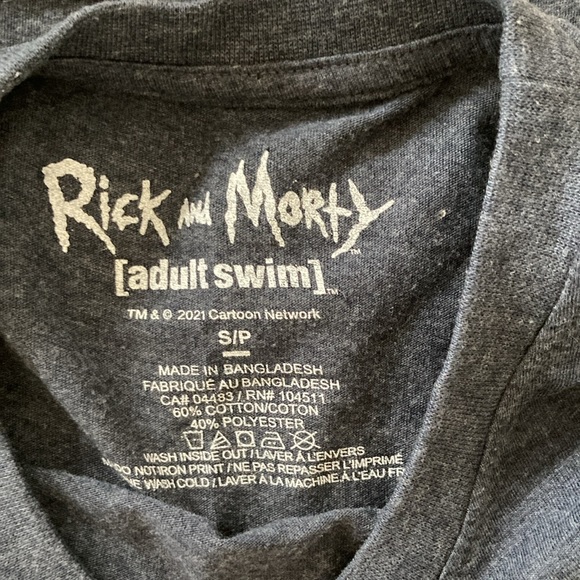 Rick & Morty T - Picture 2 of 4